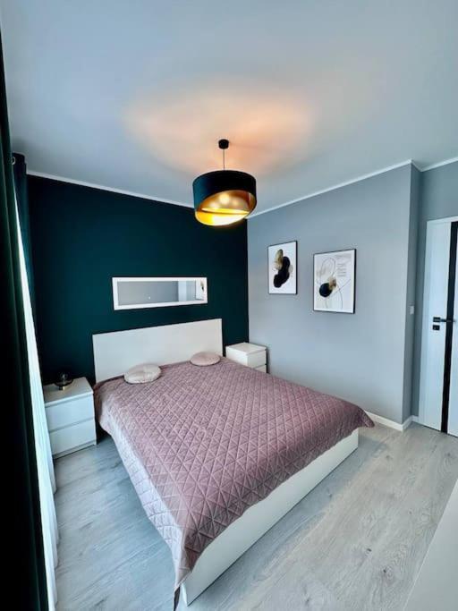 New Apart - Next To Sky Tower Apartment Wroclaw Bagian luar foto